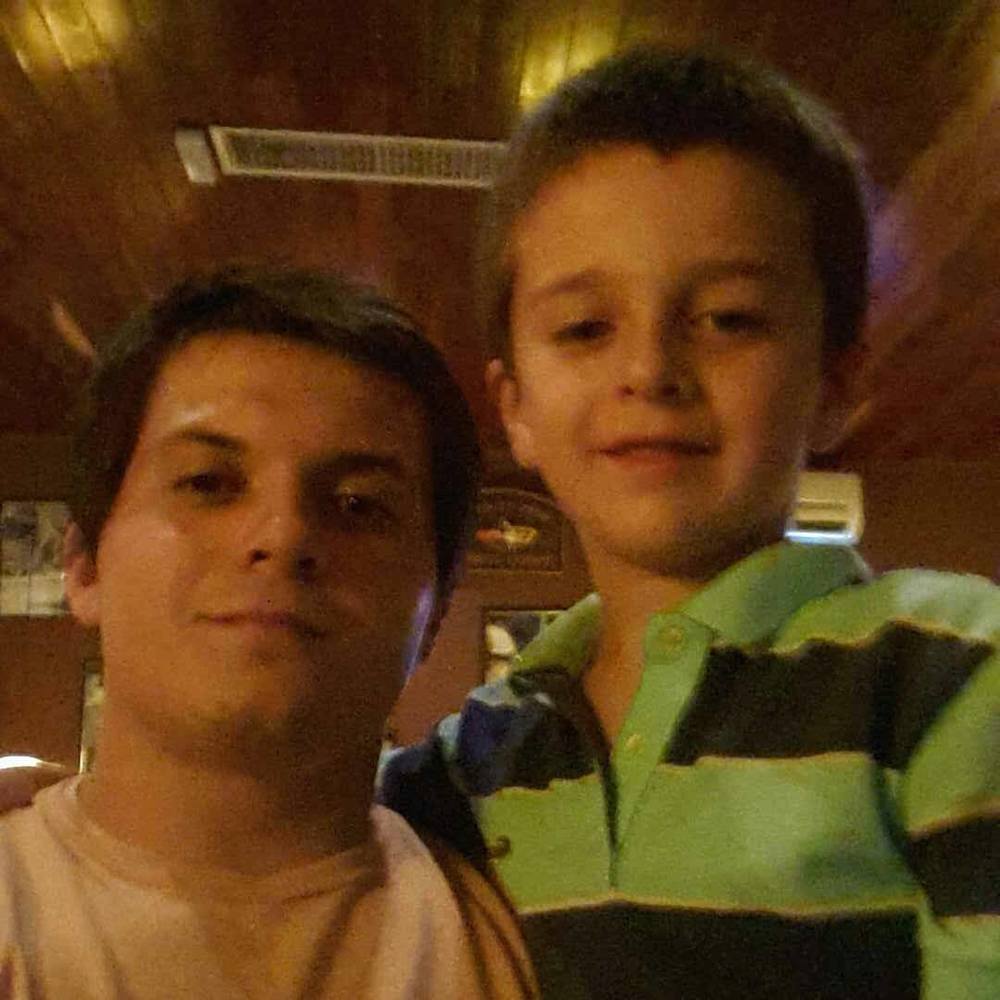 Meet your Posher, Juan